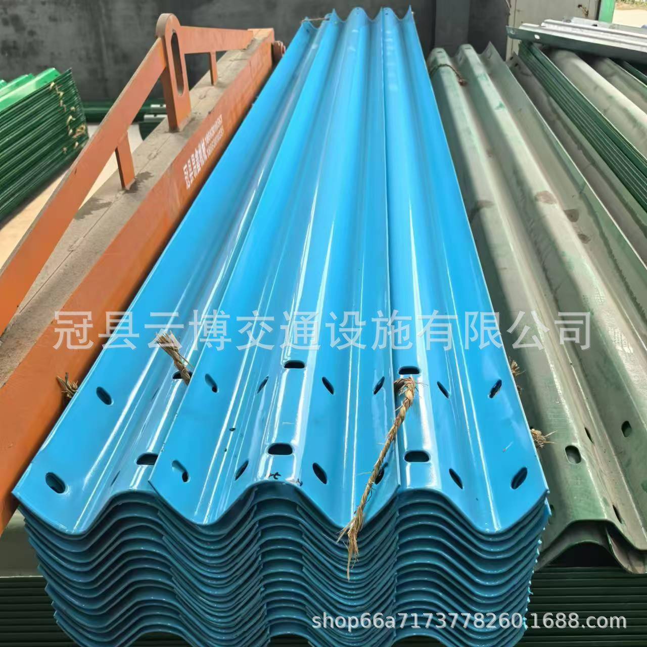 高速防撞三波两波波形护栏板镀锌喷塑可自选颜色直发