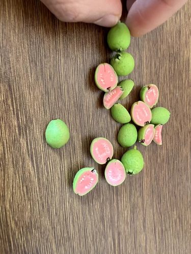 仿真粘土微缩芭乐西红柿水果蔬菜模型摆件娃娃屋装食玩收藏黏土