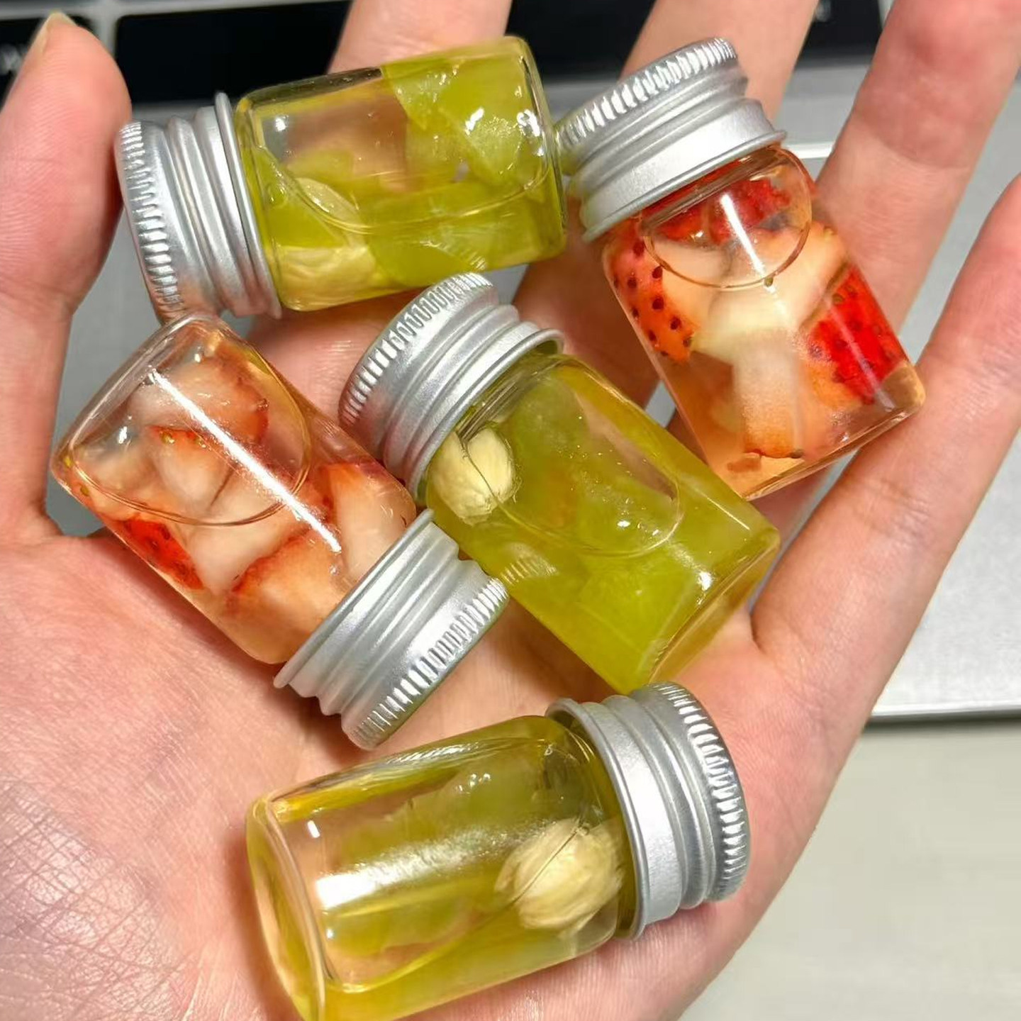 小玻璃瓶透明小瓶子咖啡液分装瓶迷你小药瓶密封罐食品级花茶小罐图片