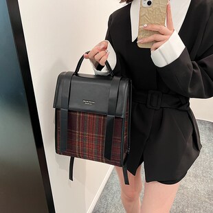 复古格子大容量旅行包包女2023新款潮英伦学院风休闲淑女双肩背包