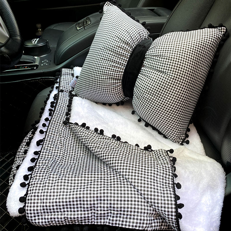 汽车抱枕被子两用靠垫车内睡觉二合一毯子车载四季车用午睡枕靠枕