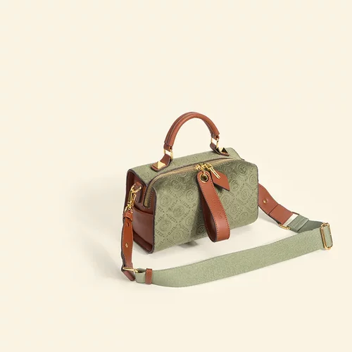 跨境热卖女包高级质感小众设计复古丝绒枕头包粗肩带单肩斜挎包