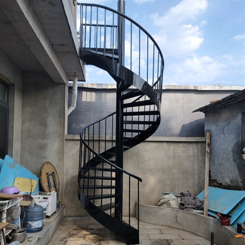 北京定制旋转楼梯旋梯弧形楼梯钢板楼梯楼梯户外楼梯室内楼梯