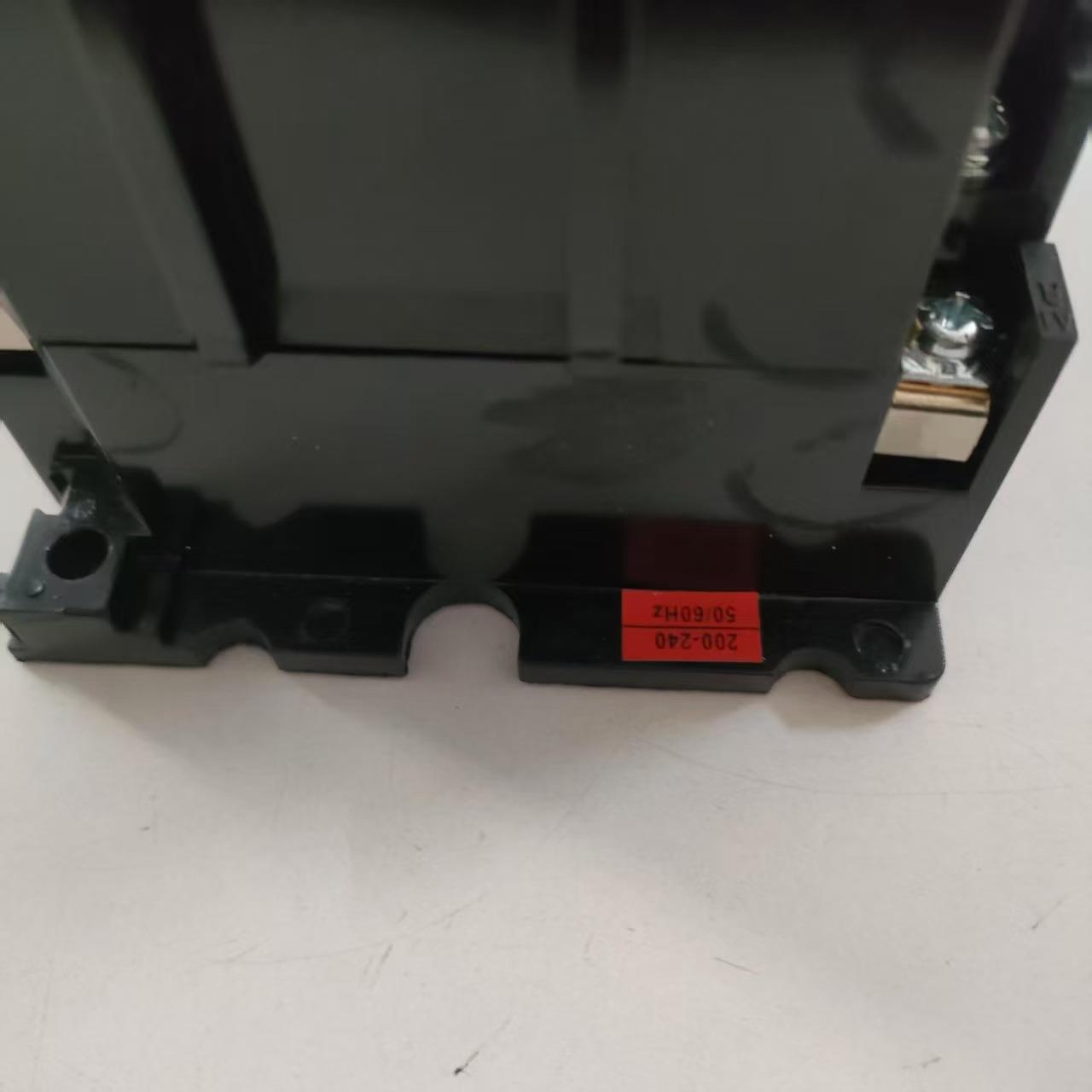 交流接触器S-N95S-N80S-N65S-N50380V220V110V