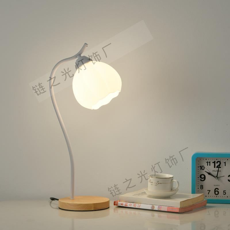 奶油风卧室床头百褶装饰台灯日式简约书桌复古氛围原木玻璃小夜灯