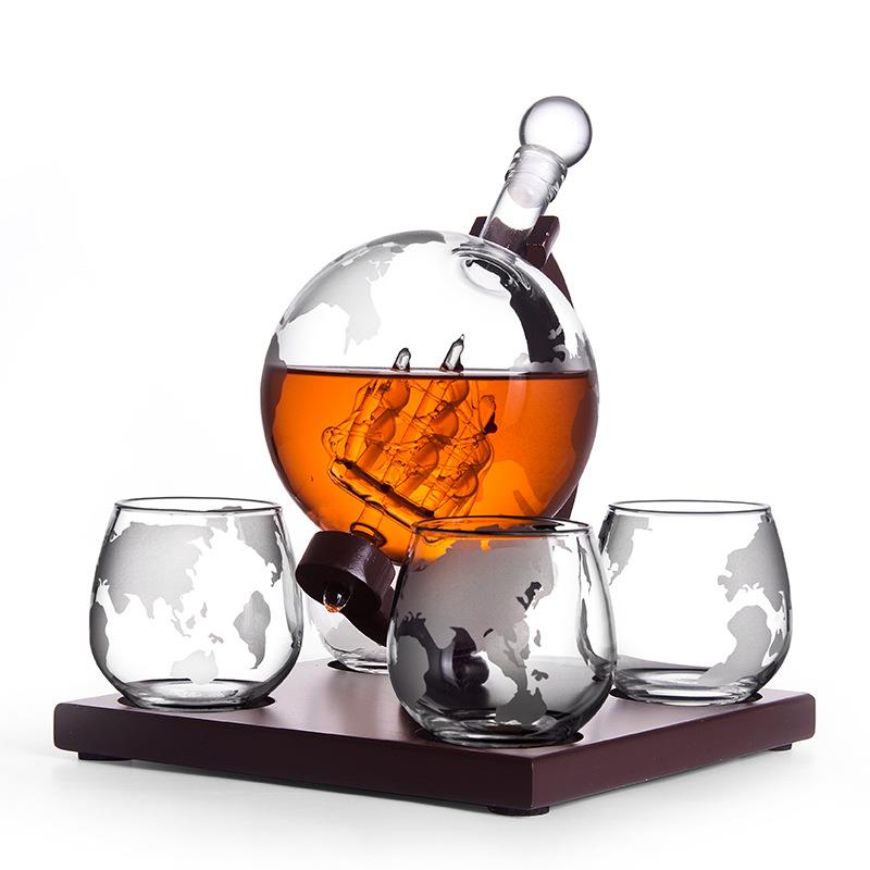 【折扣价】盛酒器奥松板木架帆船玻璃酒瓶伏特加地球造型玻璃工艺