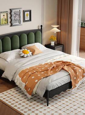 现代轻奢1.8m双人床黑色中古风主卧带软靠包法式复古北欧民宿大床