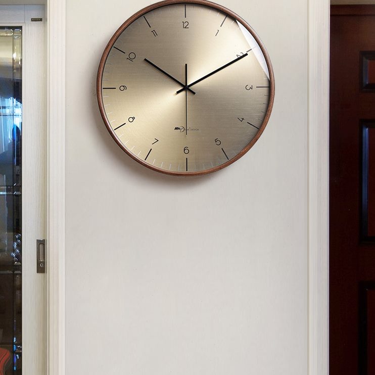 钟表挂钟时钟静音大气2023新款时尚挂墙网红现代简约家用轻奢客厅