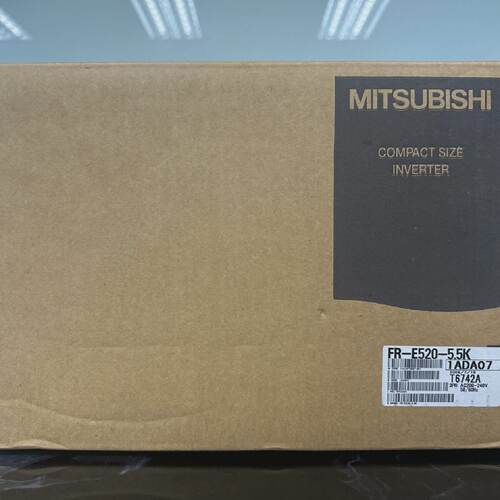 Mitsubishi FREQROL FRE500 FRE5205.5K Inverter
