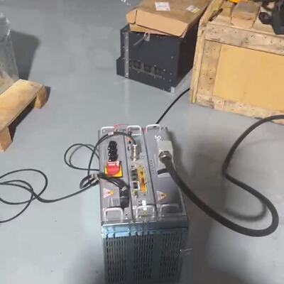 Stäubli 史陶比尔机器人 二代控制柜 TX2  TX2—议价
