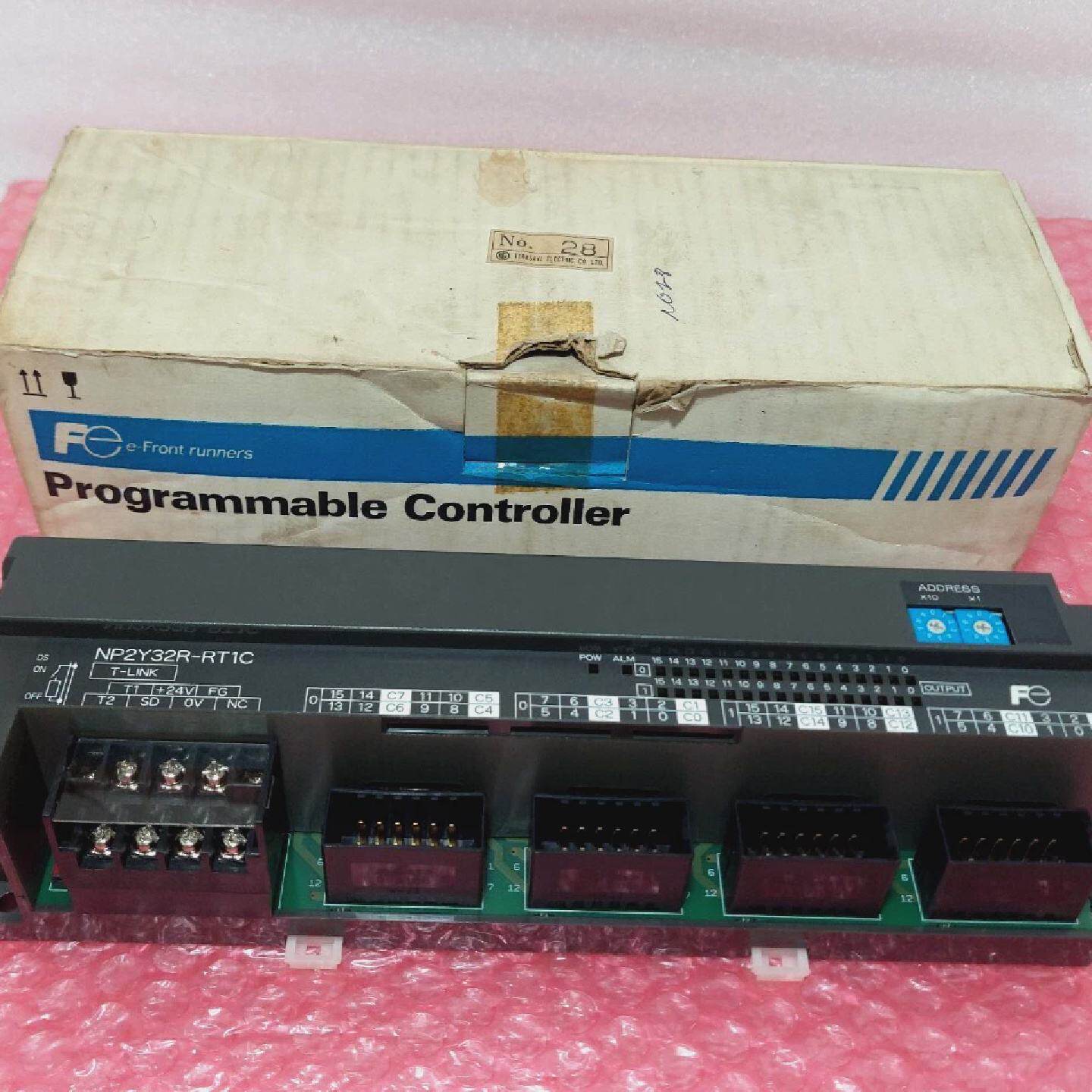 Fuji Electronic NP2Y32RRT1C TLink IO Terminal DC24V