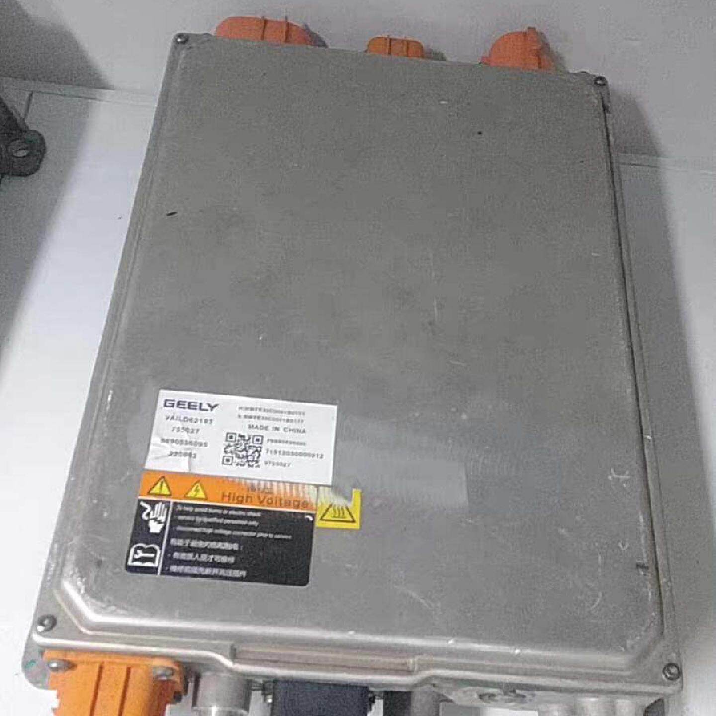 吉利充电机拆车件型号VAILD62183--议价商品