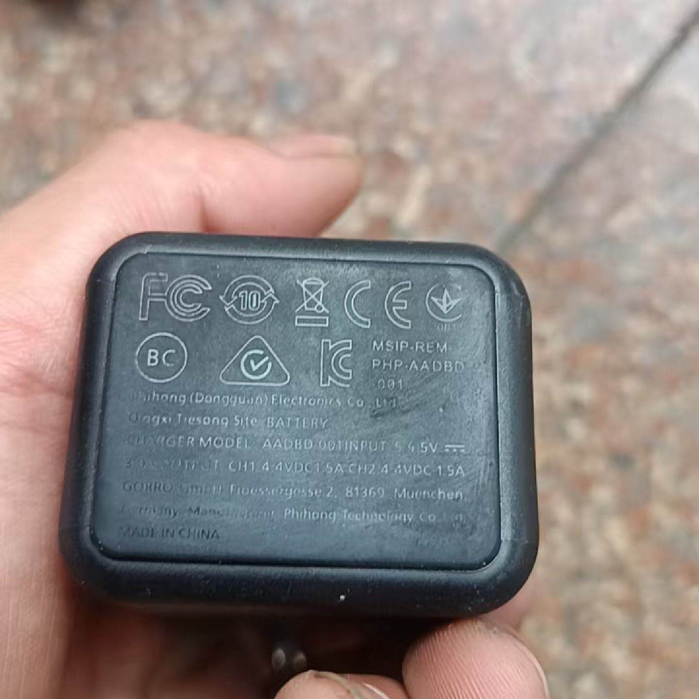 议价--Gopro8原装电池解码充电器双充 ，实物拍摄，正常使用，裸