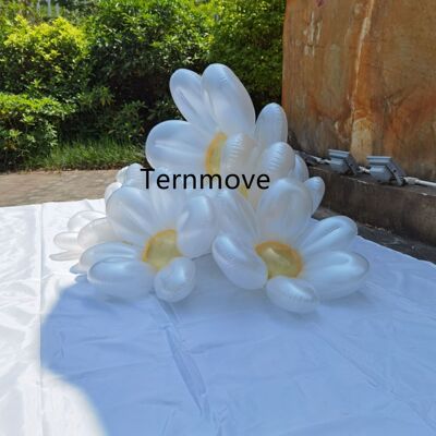 充气小雏菊花朵模型橱窗装饰美陈pvc flower replica网红花朵气模