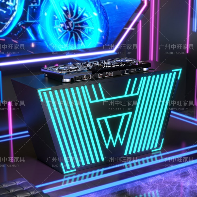 2024新款KTV派对房打碟台发光可移动夜店酒吧铁艺不锈钢DJ台定制