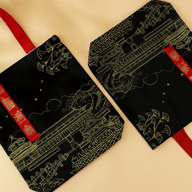 北京文创手绘帆布包学生上课购物大容量帆布袋毕业纪念品