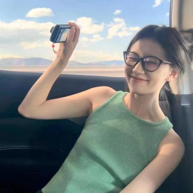 法式小清新绿色削肩无袖吊带背心女内搭夏季外穿甜辣针织t恤上衣