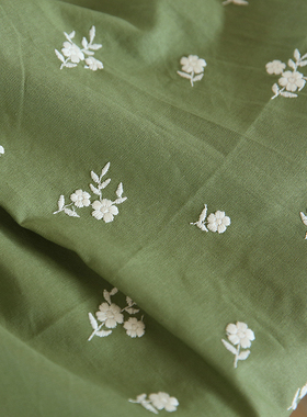 布悟 绿色棉麻刺绣碎花布料DIY手工服装连衣裙布艺包包抱枕面料