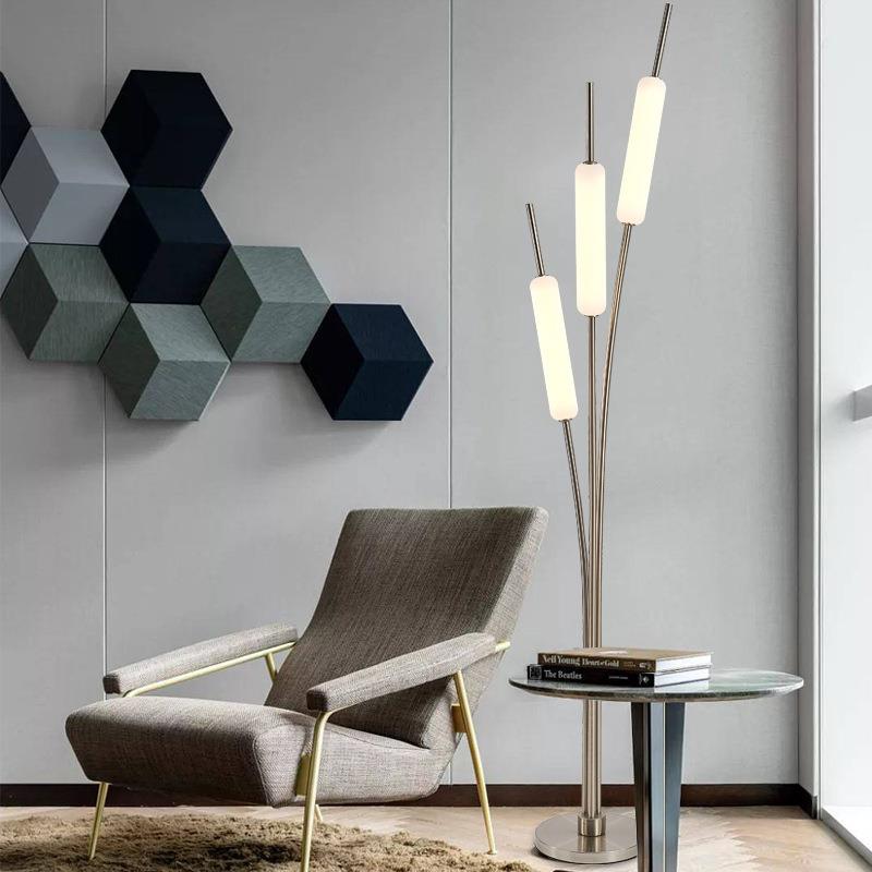 北欧简约民宿沙发旁创意装饰立式台灯个性轻奢书房餐厅现代落地灯