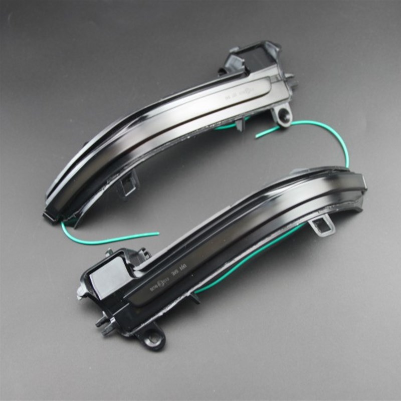 适用宝马1系2系3系4系新5系7系X1新X3X4X5X67改装后视镜LED流水灯