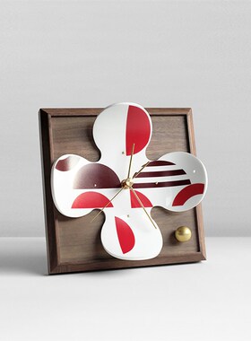 虚室杂陈新款新年可爱小红花朵立钟座钟简约客厅桌面静音家用