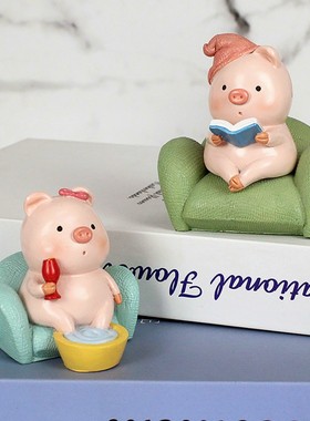 可爱小猪汽车摆件内装饰品创意办公桌面日式精致礼物男女