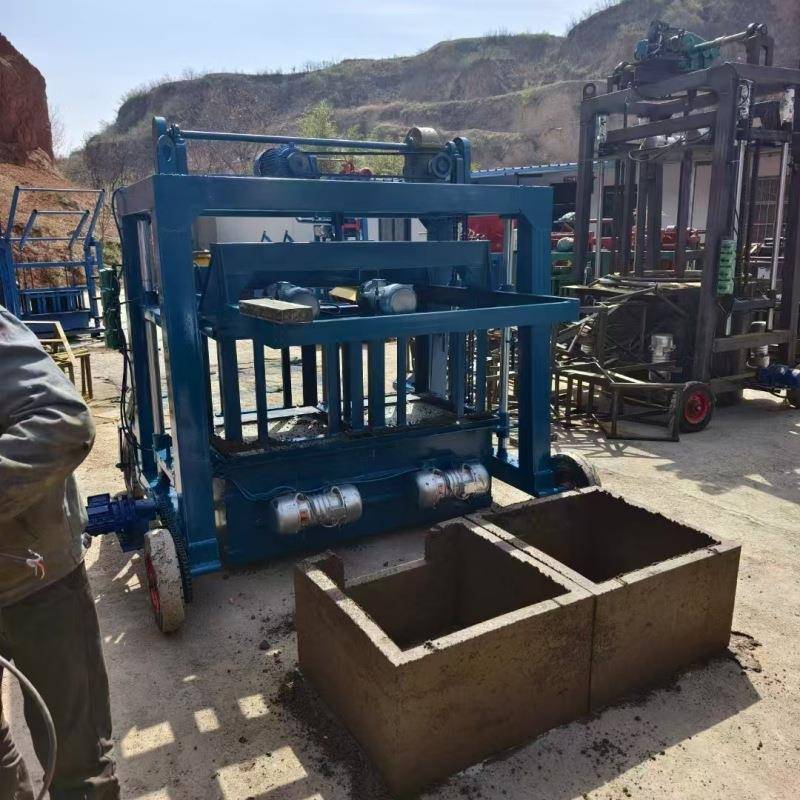 免烧U型渠水泥砖机空心砖景观砖制砖机预制水泥块水渠机