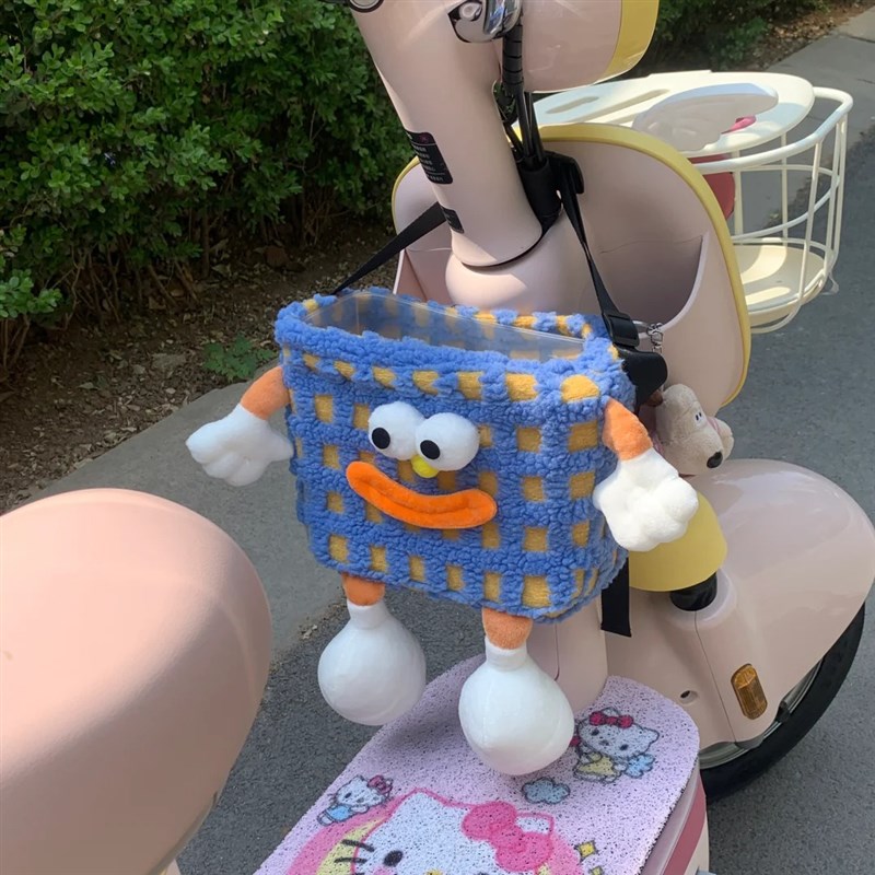 电动车收纳挂包框装饰车载垃圾桶挂式车内置物桶可爱怪兽车用好物