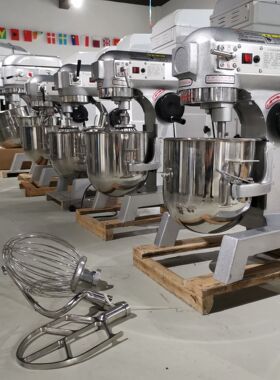 B10/B15B20B30B40B50B60B80搅拌机打蛋机打发机 商用鲜奶机