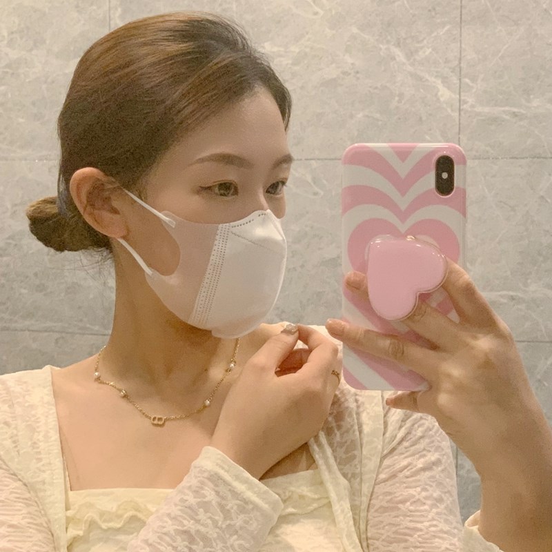 口罩3d立体女高颜值不化妆一次性黑白显小脸网红女男小号防晒成人