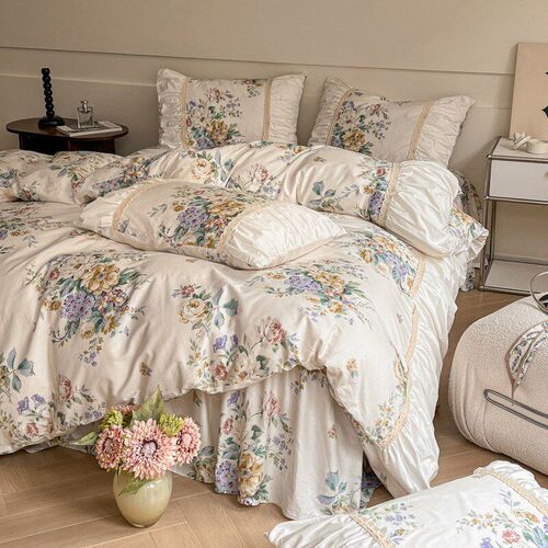 Bedding four piece set pleated edge quilt duvet cover sheet