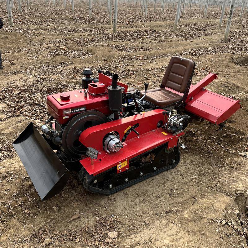 35马力履带式开沟机果园开沟施肥旋耕机多功能田园管理机