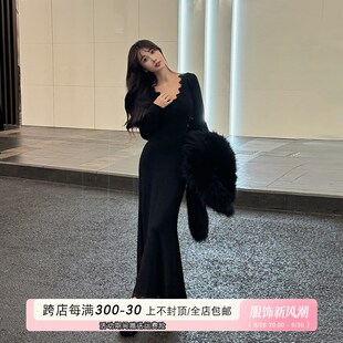 愉悦愉悦 黑色V领蕾丝长袖鱼尾连衣裙女春季收腰修身气质包臀长裙