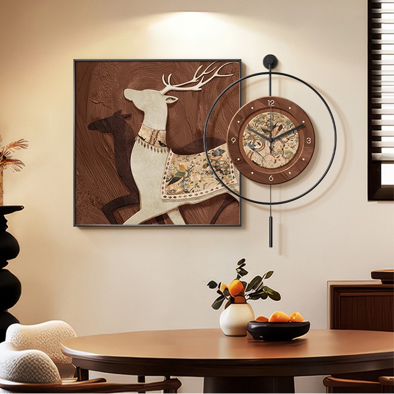 中古风餐厅装饰画带挂钟壁画复古高级感麋鹿餐桌背景墙挂画钟表画图片