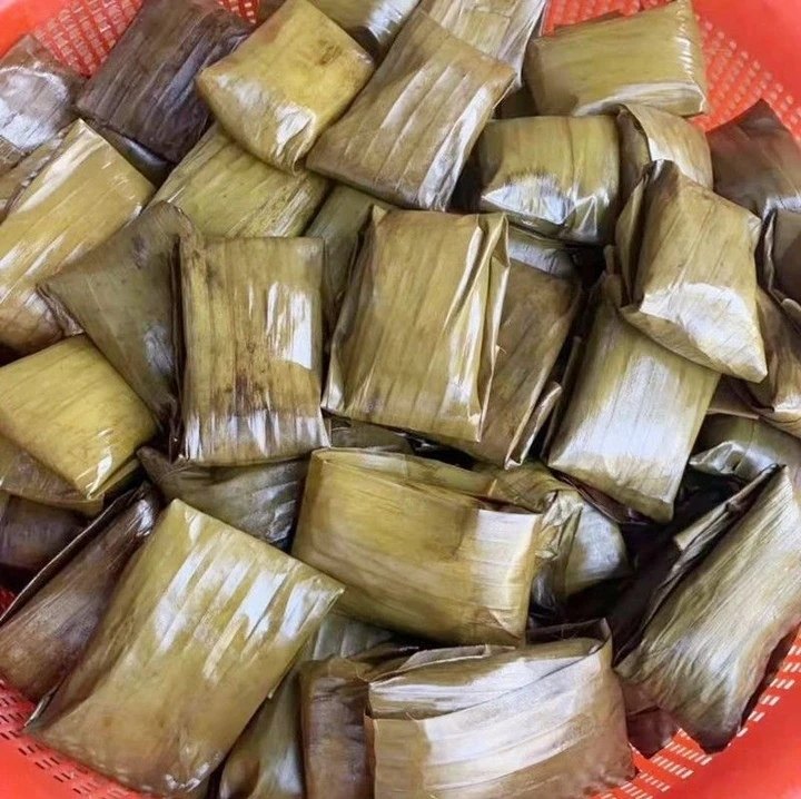 包邮云南德宏特产Q弹软糯糍粑泼水粑粑苏子红糖糯米粑粑新鲜制作