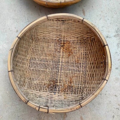 民俗文化老筛子喂牲口篮子簸箕簸箕农家筐收纳竹筐