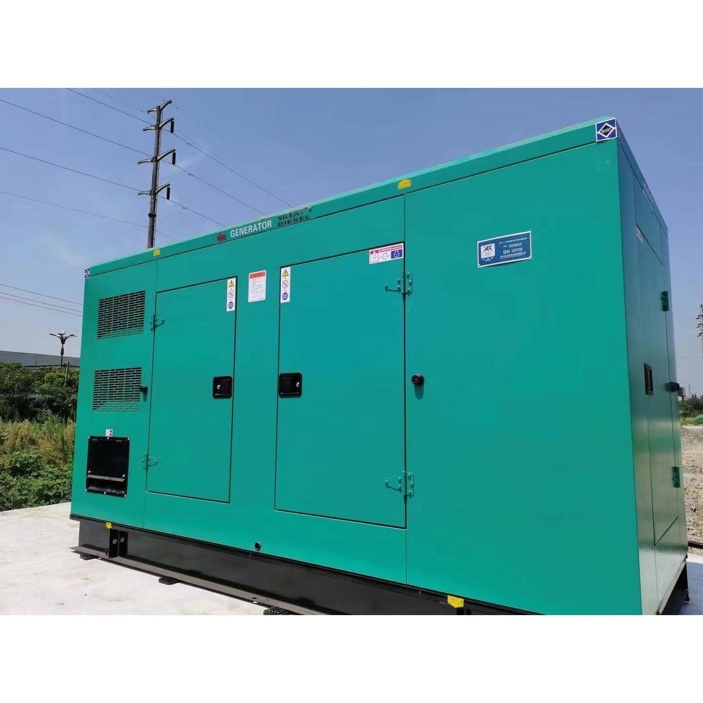 150KW静音柴油发电机组6缸涡轮增压防雨三相380V