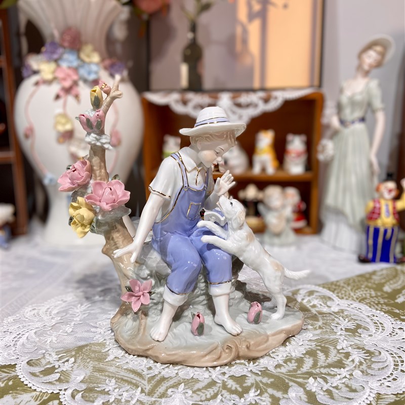 现欧式家居简约人物装饰品客厅摆件陶瓷礼物新款