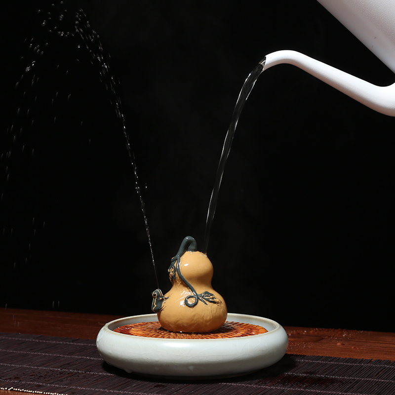 茶宠摆件可养紫砂葫芦功夫茶具配件喷水茶玩茶台摆件