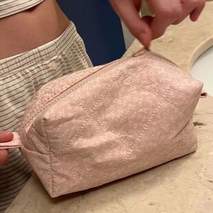 2023新款bm女孩大容量粉色碎花收纳包洗漱包化妆包