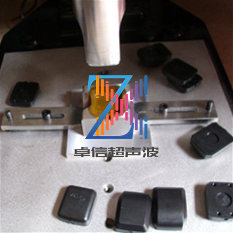 gps车载导航天线塑胶外壳超声波焊接机 15 20KHz超音波塑料熔接机图片