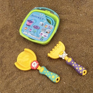 儿童沙滩玩具软胶折叠便携水桶捞鱼宝宝玩沙铲子海滩挖沙工具套装