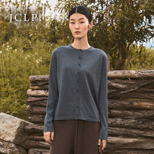 JCLP金纯良品 2025秋冬新款 美丽诺羊毛圆领针织开衫叠穿精致保暖