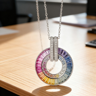 私意珠宝 2.23克拉天然彩宝彩虹蓝宝石吊坠18K金钻石首饰时尚项链