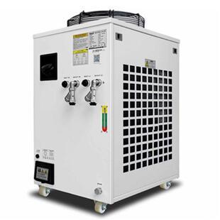 大型光纤激光切割机用风冷式冷水机智能双温精确激光冷水机