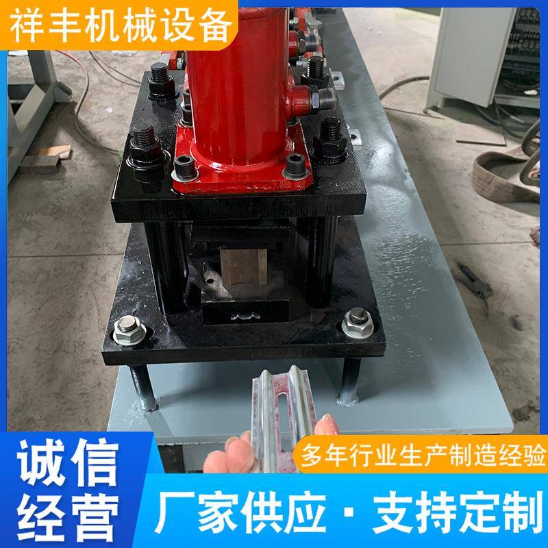 轻钢龙骨机械设备集成装修吊顶龙骨龙骨压瓦机轻钢别墅龙骨机