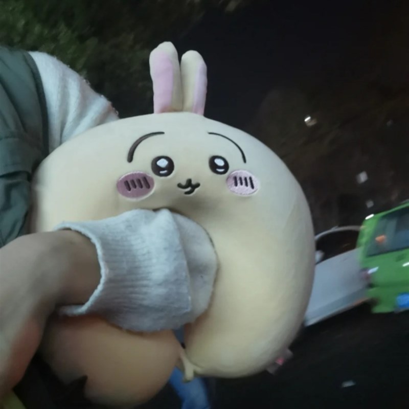 chiikawa乌萨奇U型枕小八吉伊卡哇飞机旅行办公室头午睡舒适靠枕