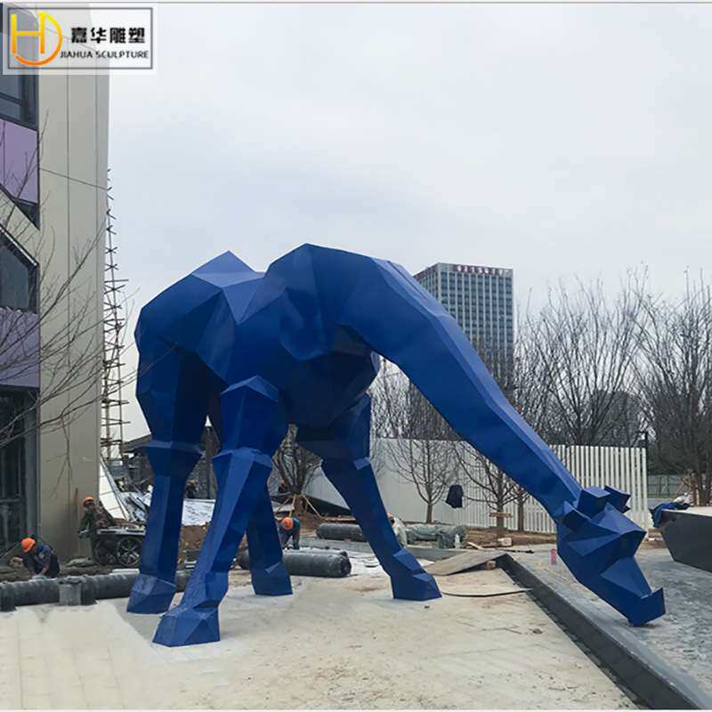 大型玻璃钢现代大象雕塑块切面长颈鹿雕塑户外几何动物块面鹿摆件