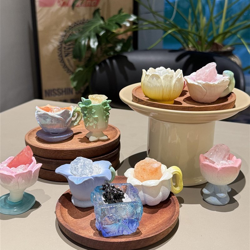 中控台汽车内部装饰汽车装饰模拟郁金香花束高端香薰扩散器特斯拉