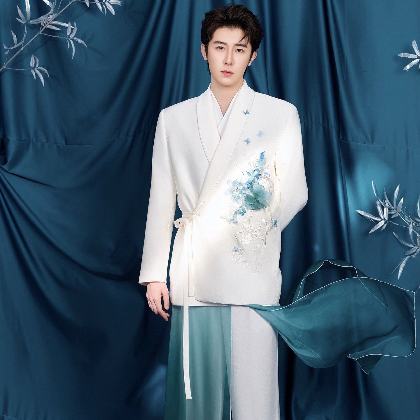 林楓松明星同款新中式风白色刺绣西服男禅意茶服国风演出舞台西装